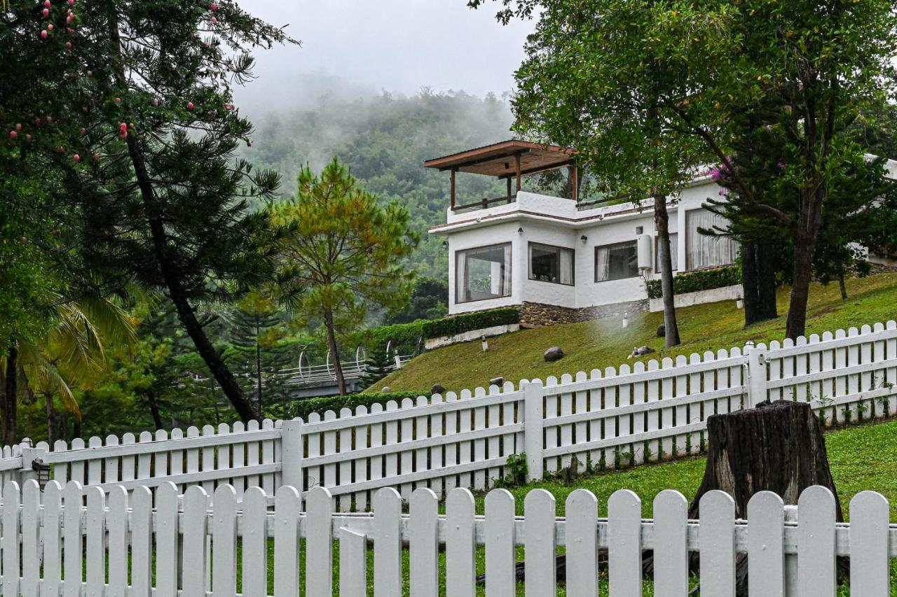 Swiss Valley Hip Resort Suan Phueng Exterior foto