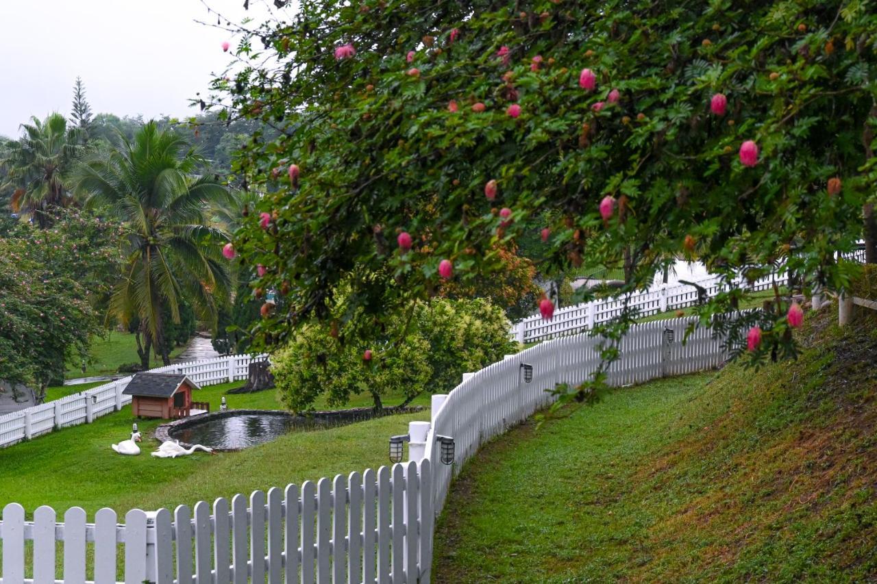 Swiss Valley Hip Resort Suan Phueng Exterior foto