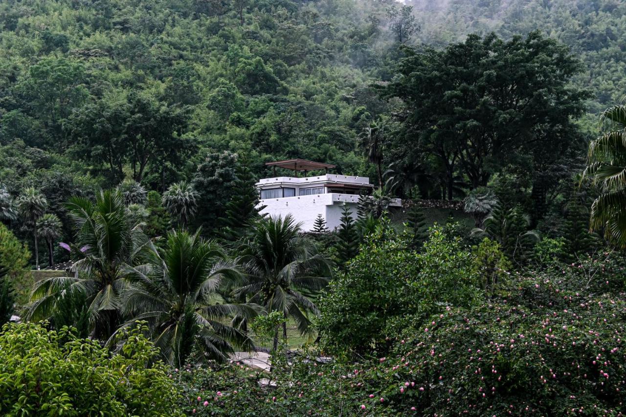 Swiss Valley Hip Resort Suan Phueng Exterior foto