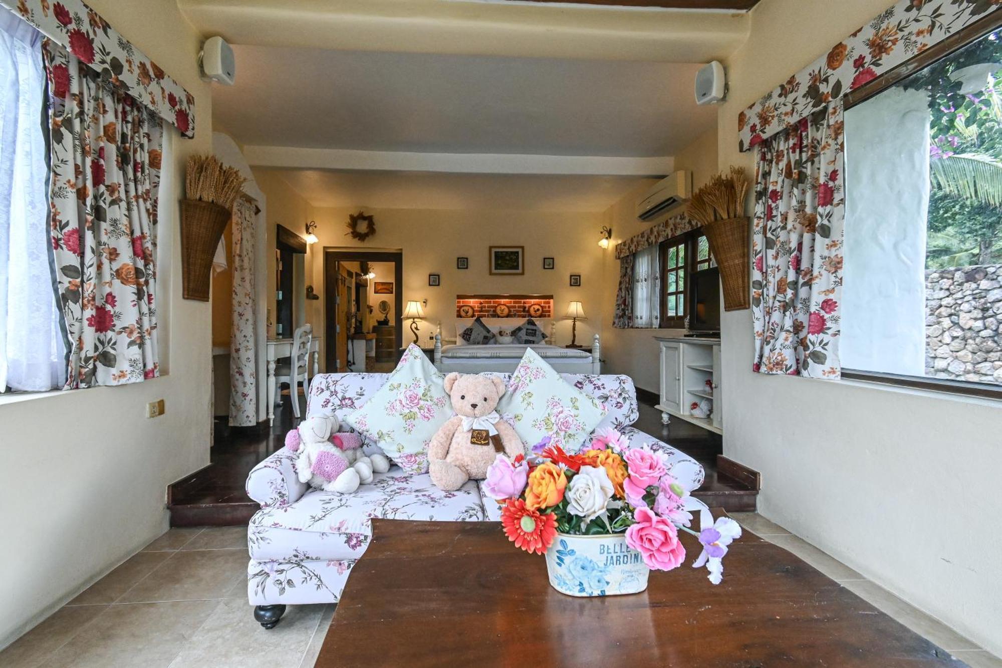 Swiss Valley Hip Resort Suan Phueng Quarto foto